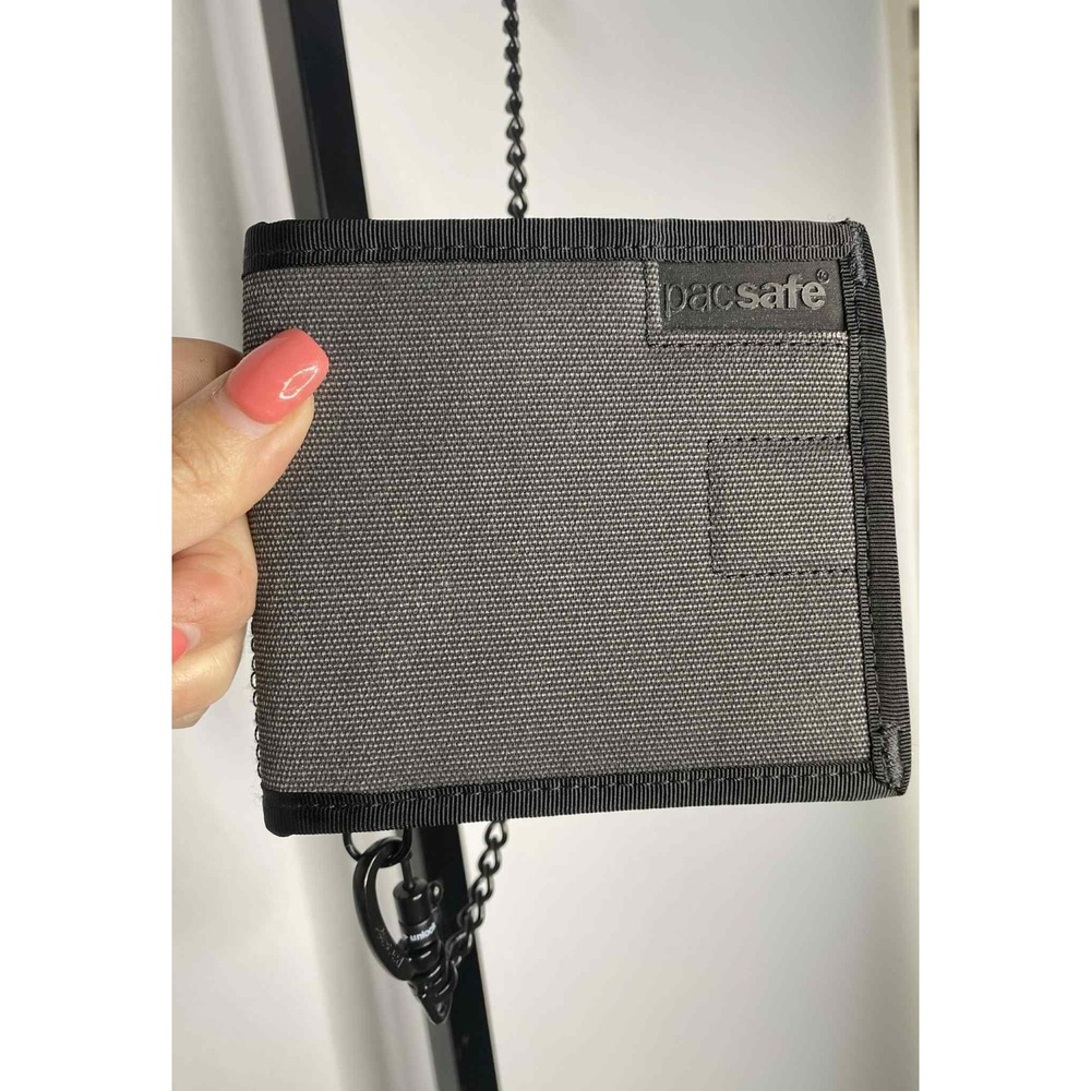 Pacsafe Black Wallet with Chain - Picture 3 of 6